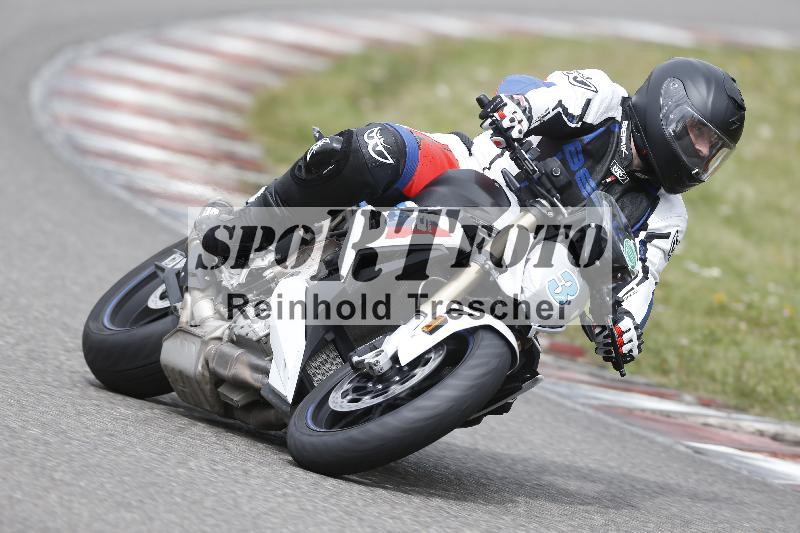 /Archiv-2025/04 13.04.2025 Get Faster Caremotion ADR/Gruppe gruen/3